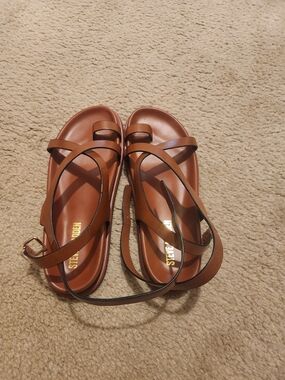 Steve Madden Brown Strappy Flat Sandals Zendra Sandal